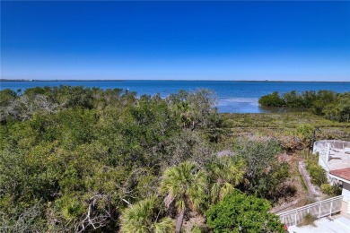 Discover your coastal retreat! This updated 3-bedroom, 2.5-bath on Terra Ceia Golf and Country Club in Florida - for sale on GolfHomes.com, golf home, golf lot