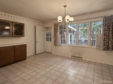 Enjoy the benefits of one-level living in this 3 bedroom, 2 bath on Pine Grove Country Club in Michigan - for sale on GolfHomes.com, golf home, golf lot