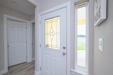 Love where you live in one of Rockport's prime location for golf on Rockport Country Club in Texas - for sale on GolfHomes.com, golf home, golf lot