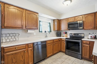 Looking for a home with lots of extra space, numerous upgrades on Indian Lake Country Club in Indiana - for sale on GolfHomes.com, golf home, golf lot