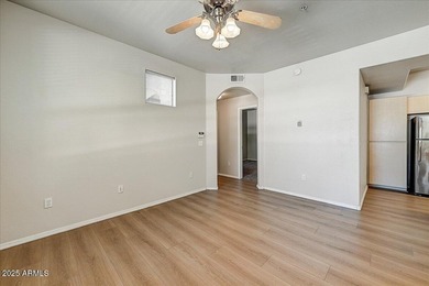 Garage Unit and gated community in Cave Creek for this price! on Tatum Ranch Golf Course in Arizona - for sale on GolfHomes.com, golf home, golf lot