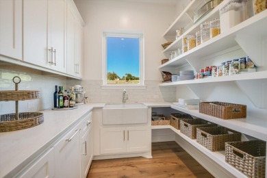 Wanting a new construction home in the exclusive golf community on Summit Rock Golf Course in Texas - for sale on GolfHomes.com, golf home, golf lot