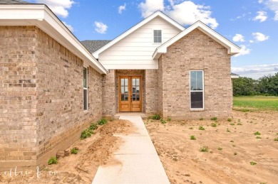 Owner-Agent. Discover the latest build by Crosswise Homes! This on Tangle Oaks Golf Club in Texas - for sale on GolfHomes.com, golf home, golf lot