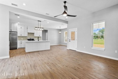 Owner-Agent. Discover the latest build by Crosswise Homes! This on Tangle Oaks Golf Club in Texas - for sale on GolfHomes.com, golf home, golf lot