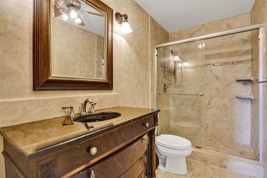 Beautiful 3 bedroom, 2.5 bath townhome in the sought after on Pine Island Ridge Country Club in Florida - for sale on GolfHomes.com, golf home, golf lot