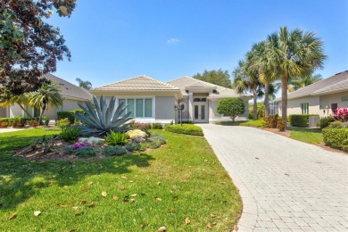 Under contract-accepting backup offers. $70k PRICE IMPROVEMENT! on Rosedale Golf and Tennis Club in Florida - for sale on GolfHomes.com, golf home, golf lot