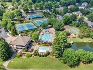 Welcome Home!  Fabulous 6 Bedroom 4 1/2 Bath Primary Suite on on Canongate At Olde Atlanta Golf Club in Georgia - for sale on GolfHomes.com, golf home, golf lot