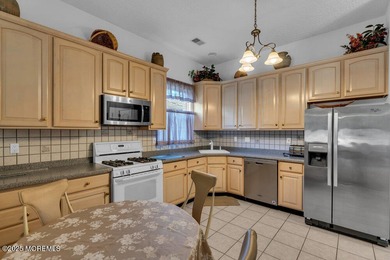 COME IN OUT OF THE COLD!!!! This beautiful well maintained and on Four Seasons Spa and Country Club in New Jersey - for sale on GolfHomes.com, golf home, golf lot