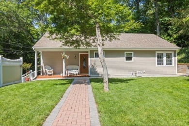 Set on a flat quarter-acre lot, this updated 3-bedroom ranch on Huntington Crescent Club in New York - for sale on GolfHomes.com, golf home, golf lot