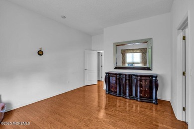 COME IN OUT OF THE COLD!!!! This beautiful well maintained and on Four Seasons Spa and Country Club in New Jersey - for sale on GolfHomes.com, golf home, golf lot