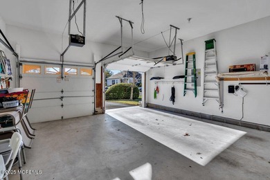 COME IN OUT OF THE COLD!!!! This beautiful well maintained and on Four Seasons Spa and Country Club in New Jersey - for sale on GolfHomes.com, golf home, golf lot