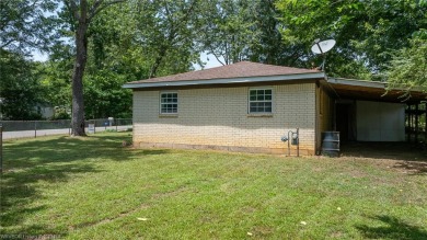 SELLER IS OFFERING TO PAY UP TO $7,000 IN BUYERS CLOSINGS COSTS on Cherokee Creek Golf Club in Arkansas - for sale on GolfHomes.com, golf home, golf lot