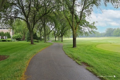 Over 4700 sq feet of living space on all 3 levels - 6 Bedrooms on Stonebridge Country Club in Illinois - for sale on GolfHomes.com, golf home, golf lot
