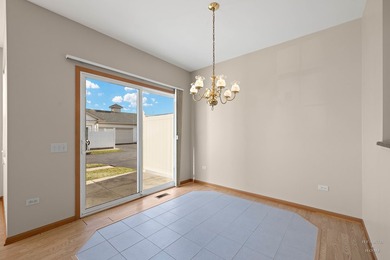 Carefree single-level living ranch townhome in Huntley's on Whisper Creek Golf Club in Illinois - for sale on GolfHomes.com, golf home, golf lot