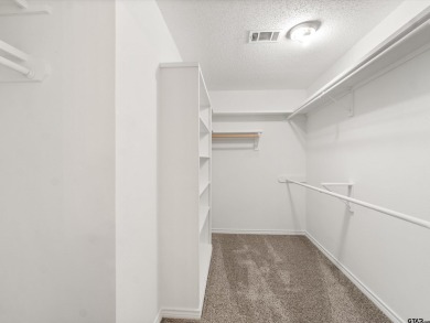 **Owner financing possible with certain terms**  Welcome to this on Holly Lake Ranch Golf Club in Texas - for sale on GolfHomes.com, golf home, golf lot