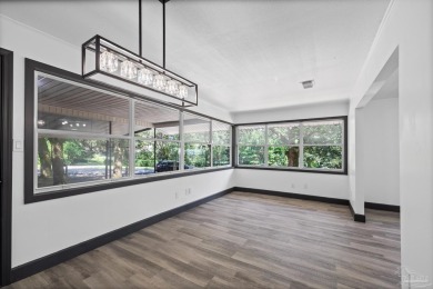 Charming and fully renovated... This cozy 3-bedroom, 1-bath home on Osceola Municipal Golf Course in Florida - for sale on GolfHomes.com, golf home, golf lot