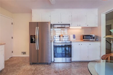 Wonderful in West Irondequoit Split is clean as a whistle, shows on Durand-Eastman Park Golf Course in New York - for sale on GolfHomes.com, golf home, golf lot