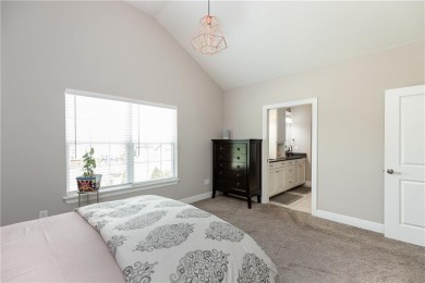 Lightly lived in move-in ready fabulous townhome in Greens of on Shawnee Golf and Country Club in Kansas - for sale on GolfHomes.com, golf home, golf lot