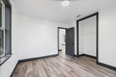 Charming and fully renovated... This cozy 3-bedroom, 1-bath home on Osceola Municipal Golf Course in Florida - for sale on GolfHomes.com, golf home, golf lot