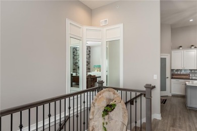 Lightly lived in move-in ready fabulous townhome in Greens of on Shawnee Golf and Country Club in Kansas - for sale on GolfHomes.com, golf home, golf lot
