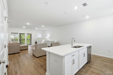 PRICED TO SELL! Come see this PARTIALLY furnished 3 BDRM, 2.5 on Lost Key Golf Club in Florida - for sale on GolfHomes.com, golf home, golf lot