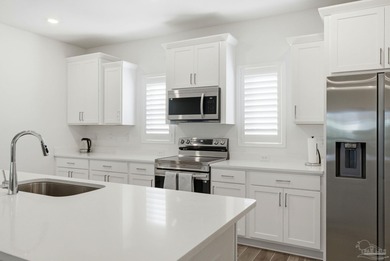 PRICED TO SELL! Come see this PARTIALLY furnished 3 BDRM, 2.5 on Lost Key Golf Club in Florida - for sale on GolfHomes.com, golf home, golf lot