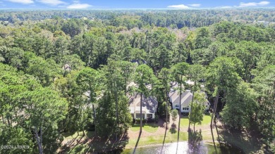 This exceptional 4BD/4BA home offers the perfect blend of on Belfair Golf Club in South Carolina - for sale on GolfHomes.com, golf home, golf lot