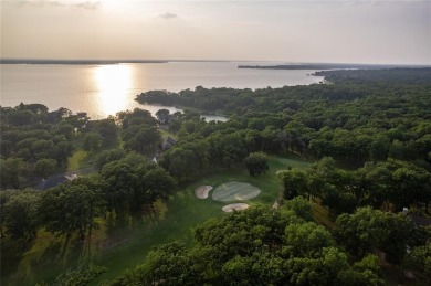 Golf course living at the lake! What a tranquil and beautiful on Pinnacle Golf and Boat Club in Texas - for sale on GolfHomes.com, golf home, golf lot