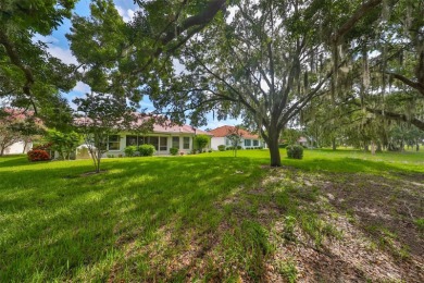 QUAIL PASS IN KINGS POINT - RARE SINGLE FAMILY, 3 bedroom, 2 on Falcon Watch Golf Club in Florida - for sale on GolfHomes.com, golf home, golf lot