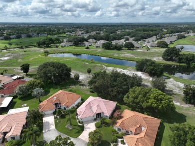 QUAIL PASS IN KINGS POINT - RARE SINGLE FAMILY, 3 bedroom, 2 on Falcon Watch Golf Club in Florida - for sale on GolfHomes.com, golf home, golf lot