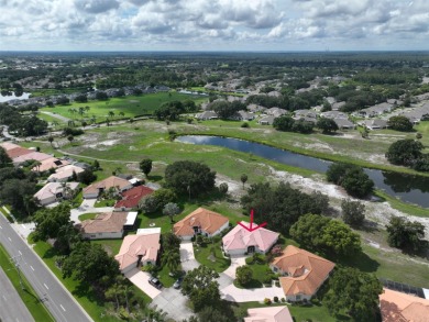 QUAIL PASS IN KINGS POINT - RARE SINGLE FAMILY, 3 bedroom, 2 on Falcon Watch Golf Club in Florida - for sale on GolfHomes.com, golf home, golf lot