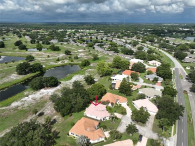 QUAIL PASS IN KINGS POINT - RARE SINGLE FAMILY, 3 bedroom, 2 on Falcon Watch Golf Club in Florida - for sale on GolfHomes.com, golf home, golf lot