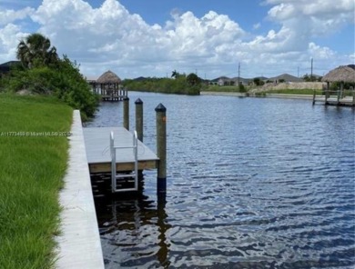 Discover the perfect opportunity to build your dream home on on Burnt Store Golf Club in Florida - for sale on GolfHomes.com, golf home, golf lot