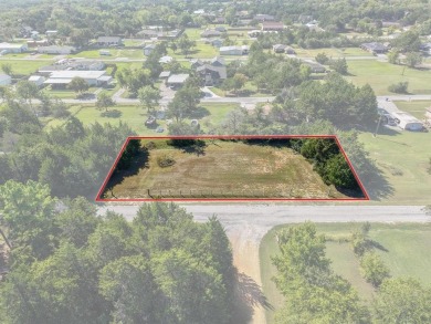 Ready to build your lake retreat? These 4 combined lots on Tanglewood Resort in Texas - for sale on GolfHomes.com, golf home, golf lot