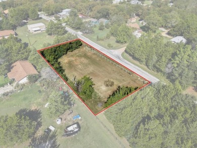 Ready to build your lake retreat? These 4 combined lots on Tanglewood Resort in Texas - for sale on GolfHomes.com, golf home, golf lot