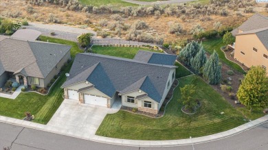 MLS# 287348 This finely crafted stone and stucco rambler sits on Horn Rapids Golf Club in Washington - for sale on GolfHomes.com, golf home, golf lot
