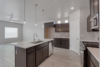 Discover the Scottsdale Floor Plan - Now Available in Horizon's on Emerald Springs Golf Course in Texas - for sale on GolfHomes.com, golf home, golf lot