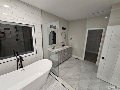 Why settle for an older home when you can live in this on Incline Village Golf Course in Missouri - for sale on GolfHomes.com, golf home, golf lot