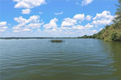 Lakefront Home on Lake Ripley - Completely Remodeled! on Litchfield Golf Course in Minnesota - for sale on GolfHomes.com, golf home, golf lot