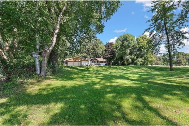 Lakefront Home on Lake Ripley - Completely Remodeled! on Litchfield Golf Course in Minnesota - for sale on GolfHomes.com, golf home, golf lot