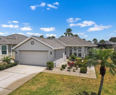 Move-In Ready 3-bed, 2-bath, 2-car garage WATER VIEW home in the on Sandpiper Golf Club in Florida - for sale on GolfHomes.com, golf home, golf lot