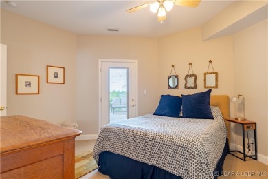 STOP THE CAR! Newly updated home that offers a spectacular lake on Sycamore Creek Golf Club in Missouri - for sale on GolfHomes.com, golf home, golf lot