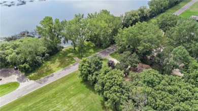 Lakefront Home on Lake Ripley - Completely Remodeled! on Litchfield Golf Course in Minnesota - for sale on GolfHomes.com, golf home, golf lot
