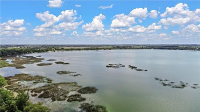 Lakefront Home on Lake Ripley - Completely Remodeled! on Litchfield Golf Course in Minnesota - for sale on GolfHomes.com, golf home, golf lot