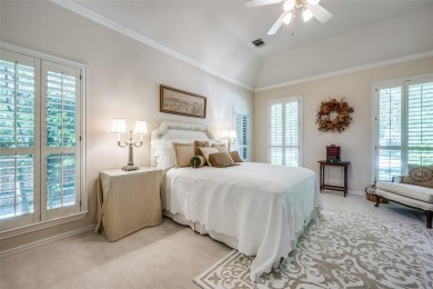 Near Riverchase Golf Club, this lovely, updated home has tons of on Riverchase Golf Club in Texas - for sale on GolfHomes.com, golf home, golf lot