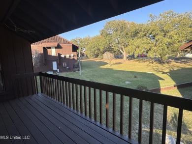 JUST REDUCED To SELL! 2 BEDROOM/ 2 BATH CONDO WITH AMAZING VIEWS on Diamondhead Country Club in Mississippi - for sale on GolfHomes.com, golf home, golf lot