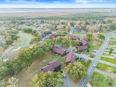 JUST REDUCED To SELL! 2 BEDROOM/ 2 BATH CONDO WITH AMAZING VIEWS on Diamondhead Country Club in Mississippi - for sale on GolfHomes.com, golf home, golf lot