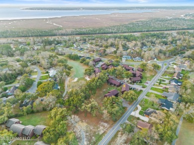 JUST REDUCED To SELL! 2 BEDROOM/ 2 BATH CONDO WITH AMAZING VIEWS on Diamondhead Country Club in Mississippi - for sale on GolfHomes.com, golf home, golf lot