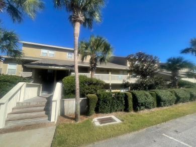 Got family and friends? No problem in the large 3 bd 3 bath on Seascape Golf Course in Florida - for sale on GolfHomes.com, golf home, golf lot