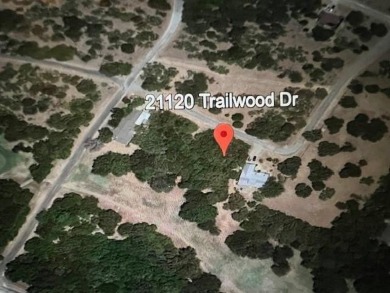 NICE  LOT TO BUILD YOUR FOREVER HOME ON IN BEAUTIFUL WHITE BLUFF on White Bluff Resort - Old Course in Texas - for sale on GolfHomes.com, golf home, golf lot